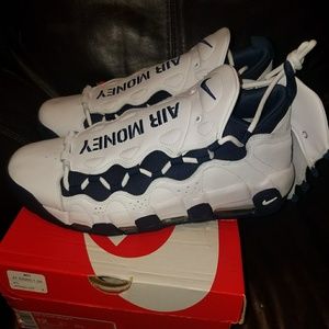 Nike Air More Money